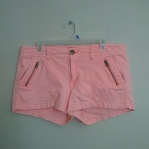 Am. Eagle stretch peach  front zip pocket shorts